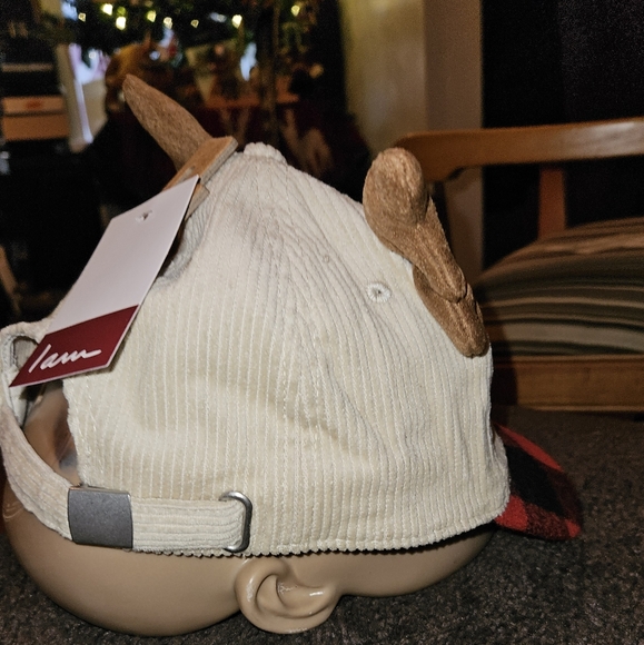 Red Nose Reindeer Adjustable Baseball Cap With Antlers - Picture 4 of 5